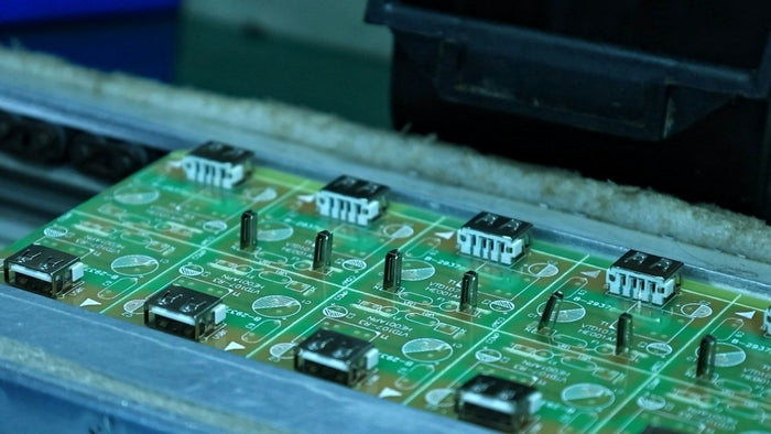 High-Purity Fluid Systems: Why Fluoropolymer Tubing is Critical for Cleanroom and Semiconductor Applications